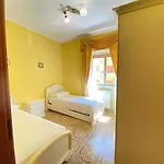 Apartment Elegant House *