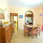 Apartment Elegant House *