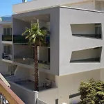 Apartment Elegant House *