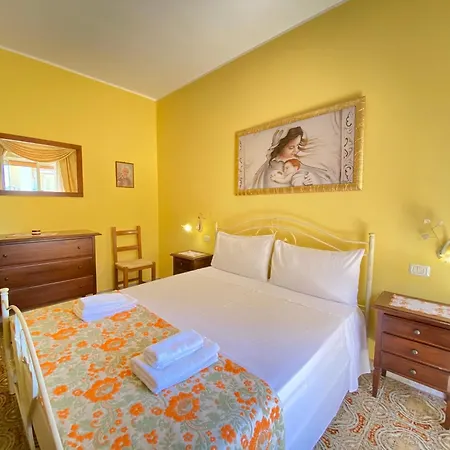 Elegant House Apartment *