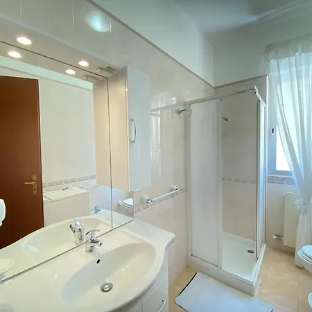 דירה Elegant House
