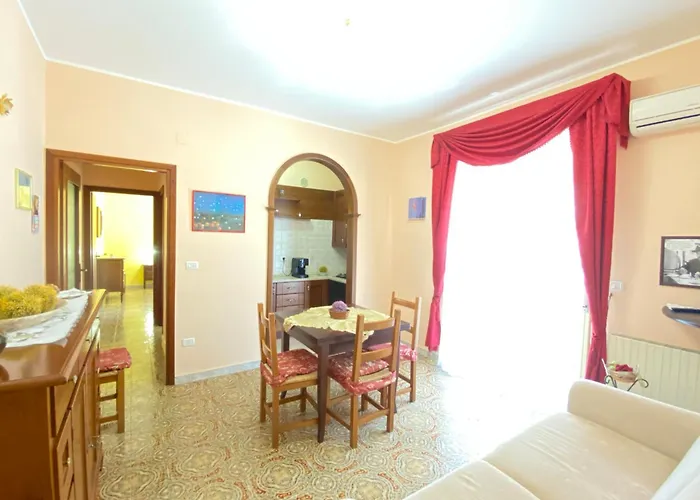 Apartment Elegant House *